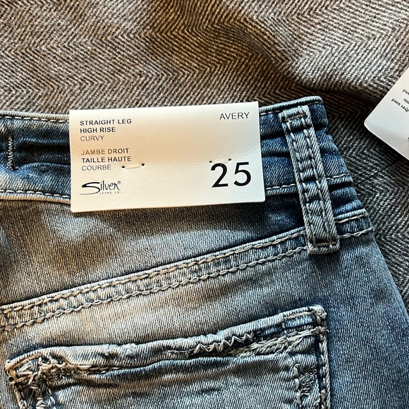 Silver jeans - Picture 3 of 4